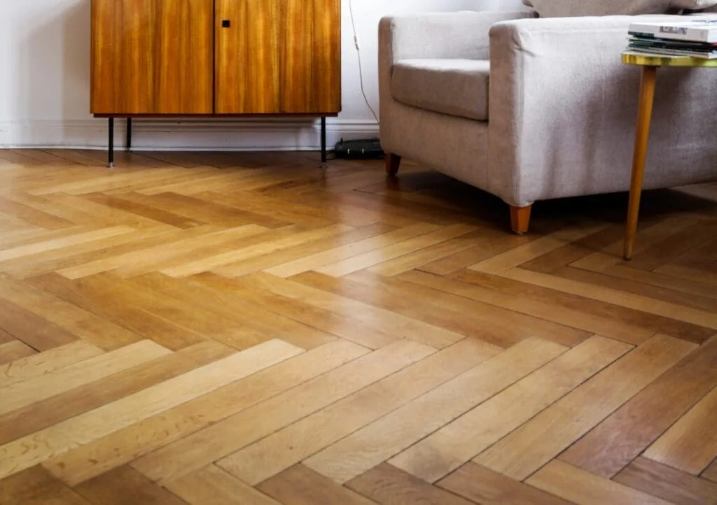 herringbone hardwood flooring