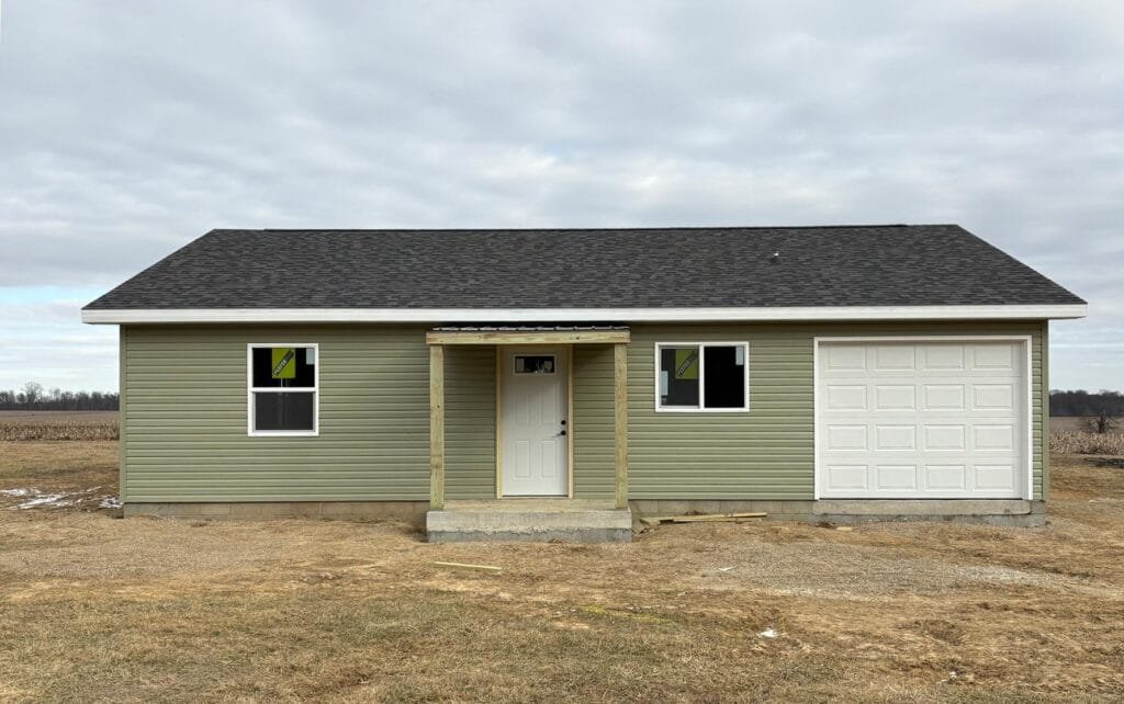 Front view of newly built home in Rosedale Indiana near Terre Haute by Patriot Property Pros